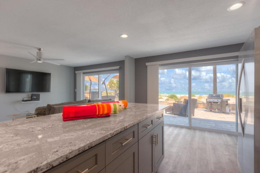 Sea La Vie Beach Oceanfront Patio Pet Friendly Jacksonville Beach Buitenkant foto